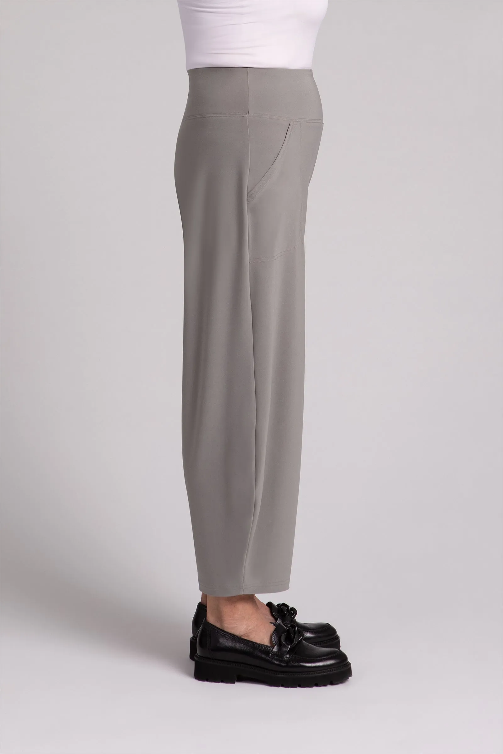 Narrow Lantern Pant | Taupe